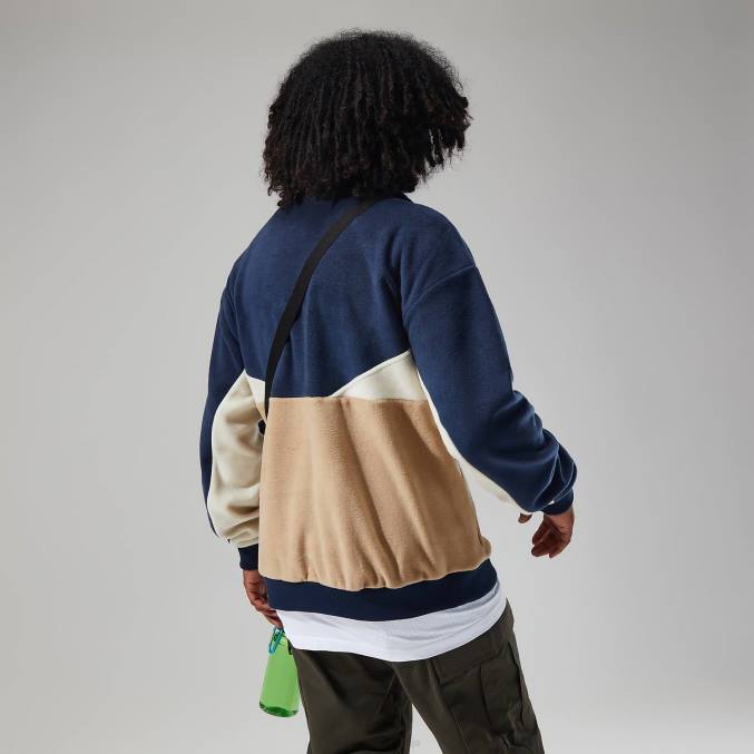 Berghaus moški retrorise jakna 6JTH150 oblačila temno modra/naravna