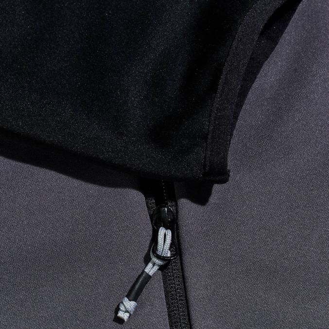 Berghaus moški urbana gyber jakna 6JTH133 oblačila črtasto siva/črna