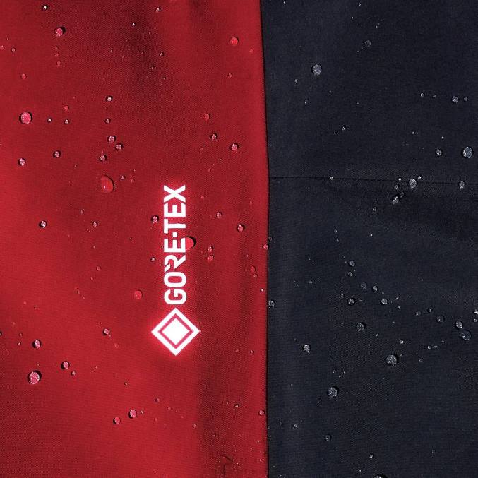 Berghaus moški mtn arete descend gtx hlače z oprsnikom 6JTH248 oblačila temno rdeča/črna