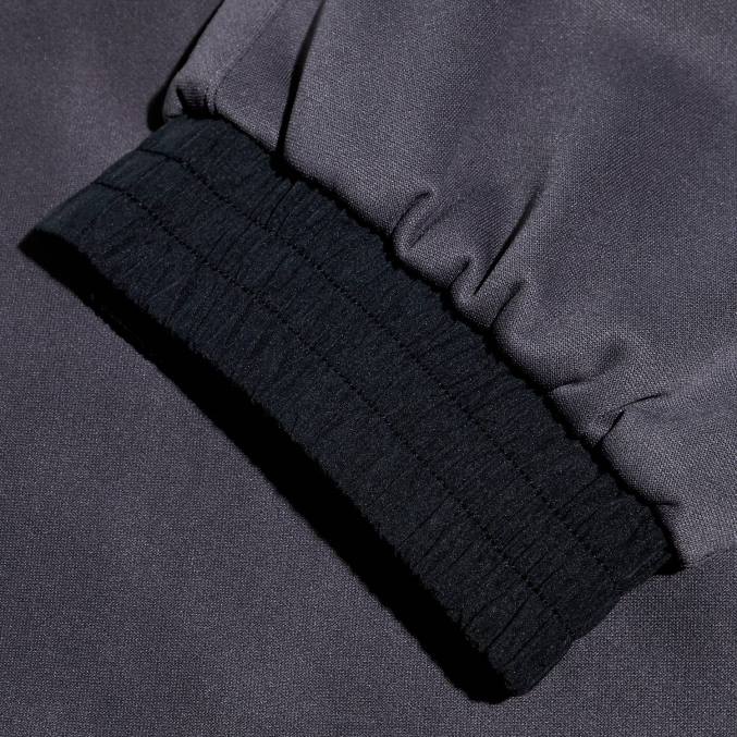 Berghaus moški reacon hlače 6JTH239 oblačila črtasto siva/črna