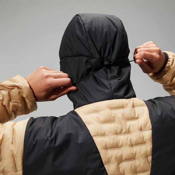 Berghaus moški jakna z izolacijo jesmond 6JTH74 oblačila peščena sipina