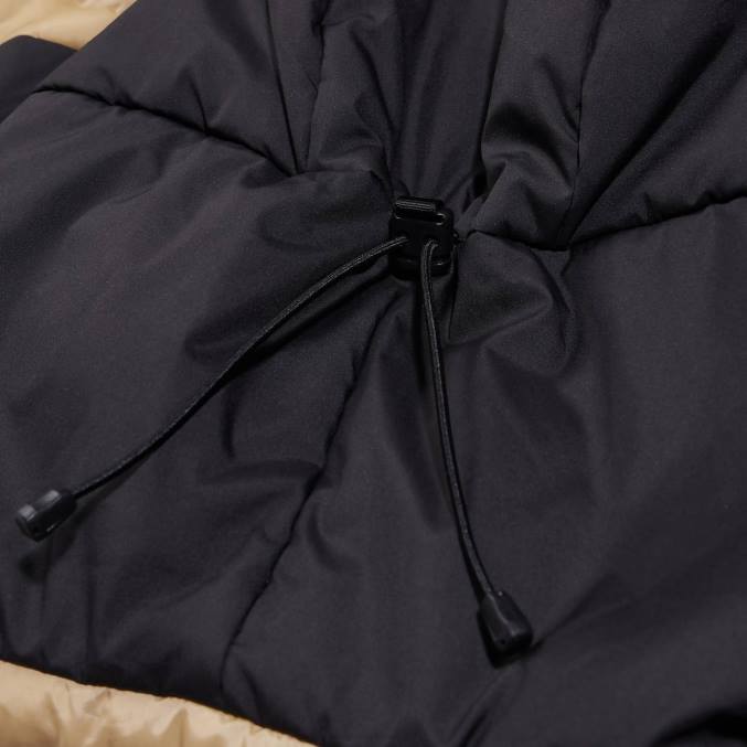 Berghaus moški jakna z izolacijo jesmond 6JTH74 oblačila peščena sipina