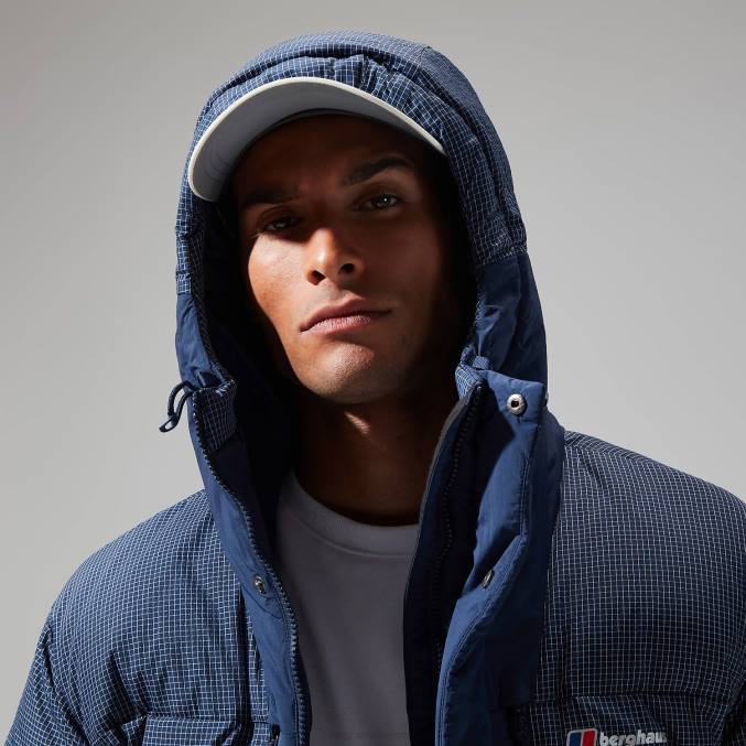 Berghaus moški sabber puhovka s kapuco 6JTH68 oblačila mrak