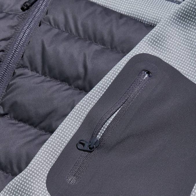 Berghaus moški urbani pravitale hibrid 6JTH66 oblačila siva črta/spomenik