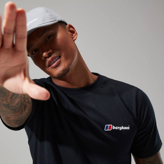 Berghaus moški organska majica z logotipom spredaj in zadaj 6JTH213 oblačila Črna