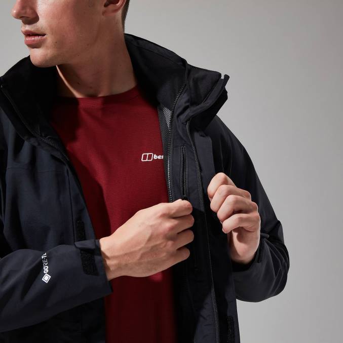 Berghaus moški interaktivna jakna hillwalker 6JTH31 oblačila Črna