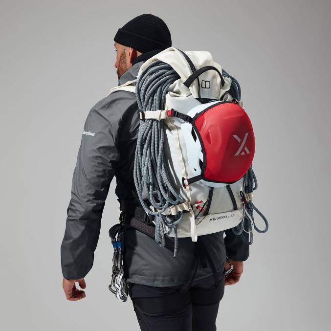 Berghaus moški jakna mtn guide hyper alpha 6JTH48 oblačila siva/črna