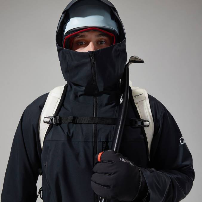 Berghaus moški jakna mtn seeker gtx 6JTH35 oblačila jet črna