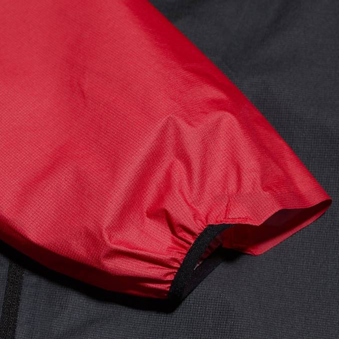 Berghaus moški mtn guide hyper lt jakna 6JTH36 oblačila črna/rdeča