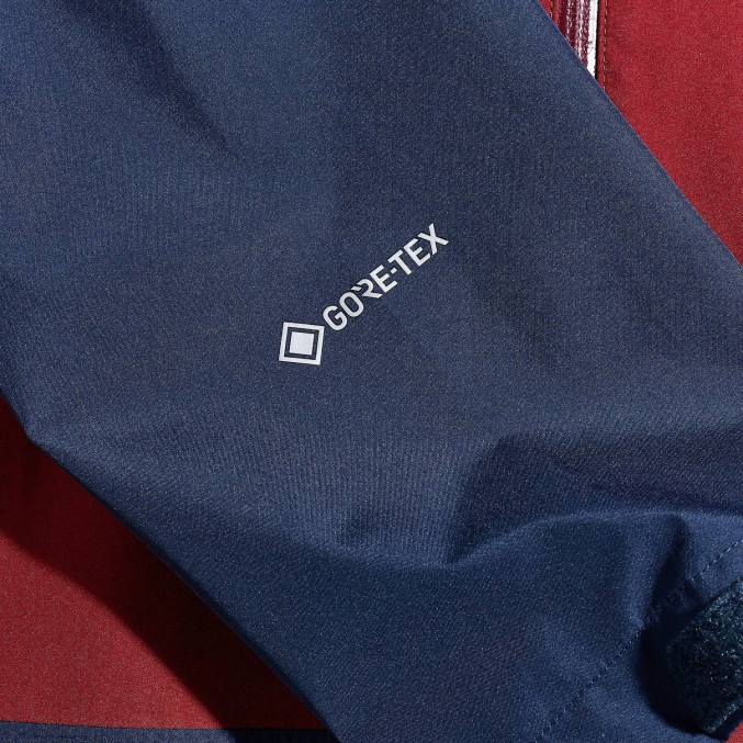 Berghaus moški paclite dynak jakna 6JTH25 oblačila temno modra/temno rdeča