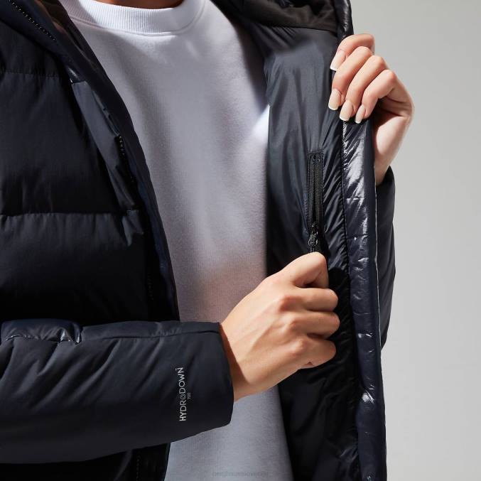 Berghaus ženske arkos refleksna puhovka 6JTH396 oblačila jet črna