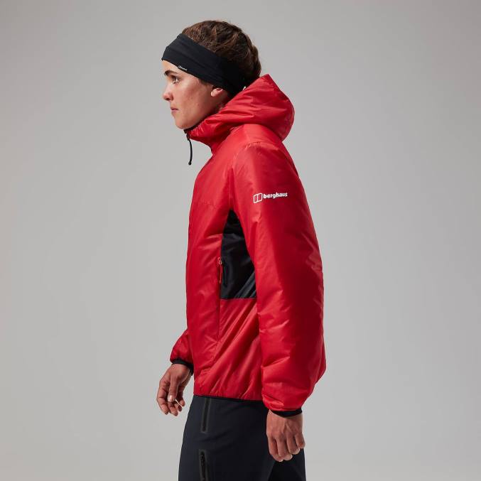 Berghaus ženske mtn arete lb sintetični pulover s kapuco 6JTH391 oblačila goji berry/jet black