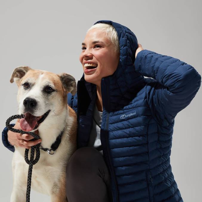 Berghaus ženske nula mikro jakna 6JTH363 oblačila temno modra