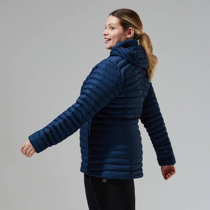 Berghaus ženske nula mikro jakna 6JTH363 oblačila temno modra