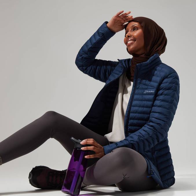 Berghaus ženske nula nh jakna 6JTH382 oblačila temno modra