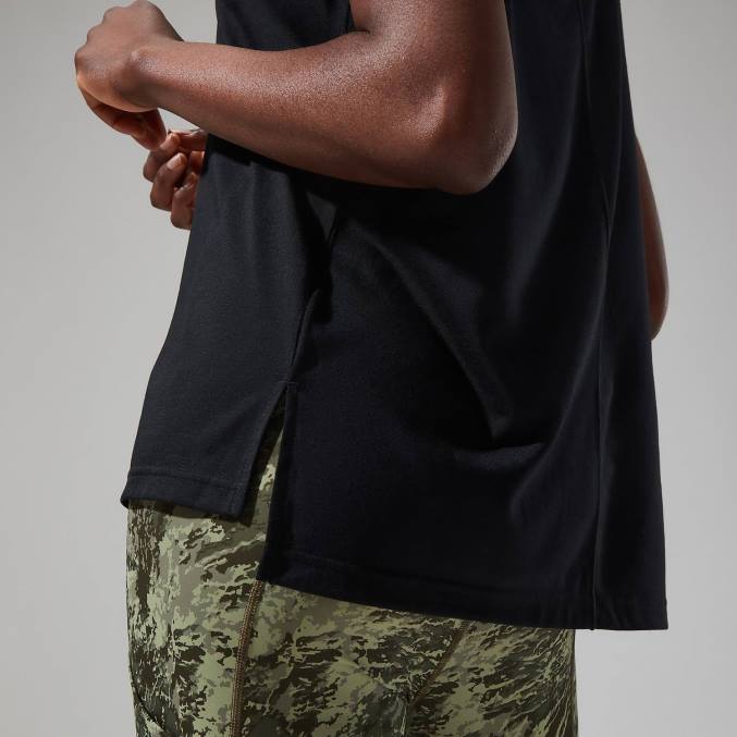 Berghaus ženske sproščena tech super raztegljiva majica 6JTH474 oblačila jet črna