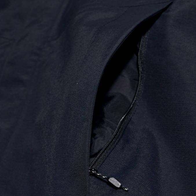 Berghaus ženske interaktivna jakna hillwalker 6JTH331 oblačila Črna