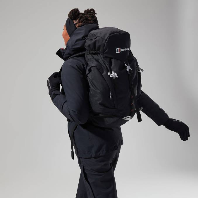 Berghaus ženske interaktivna jakna hillwalker 6JTH331 oblačila Črna