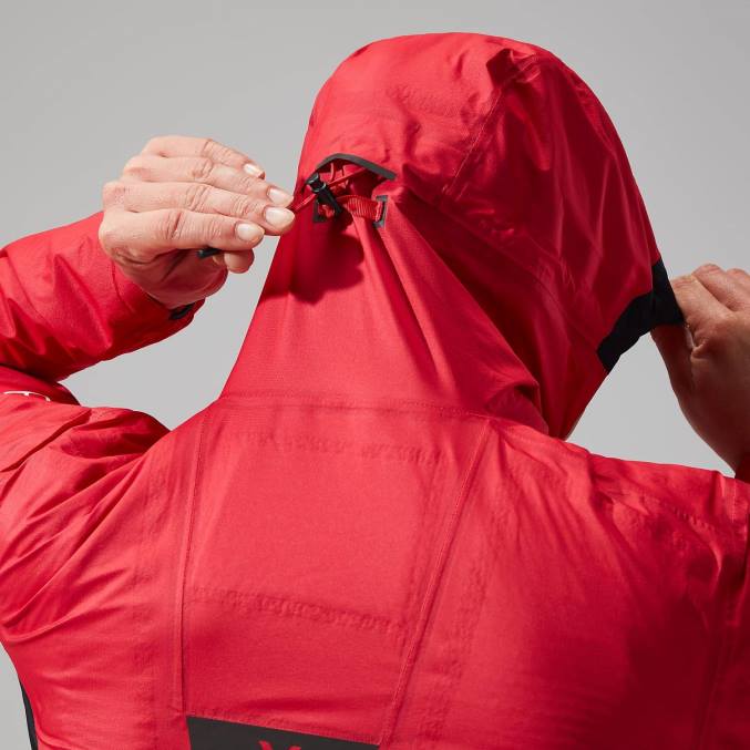 Berghaus ženske jakna mtn guide hyper alpha 6JTH341 oblačila goji berry/jet black