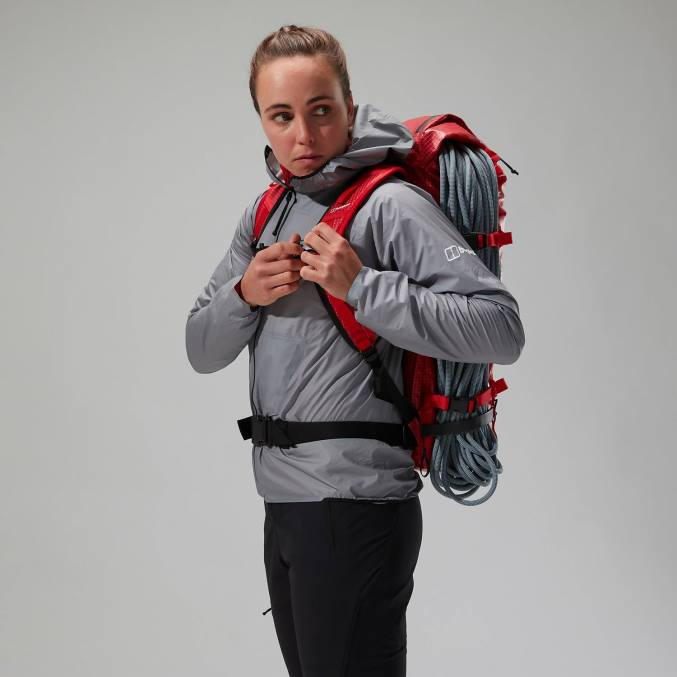 Berghaus ženske mtn guide hyper lt jakna 6JTH347 oblačila siva